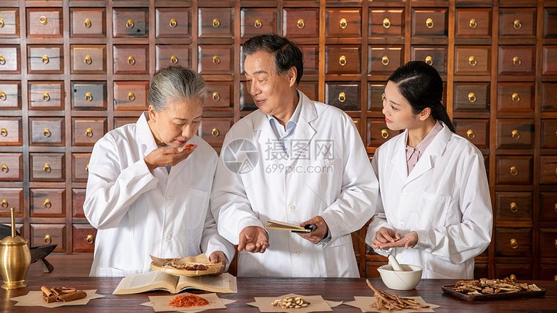 小儿推拿，哪些穴位禁按？了解这些，安全护航宝宝健康**
