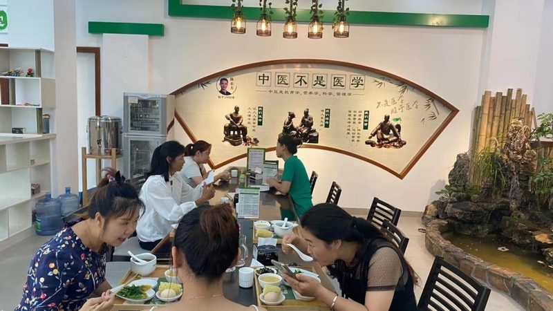 拔罐负压值多少合适？揭秘拔罐的神秘之处